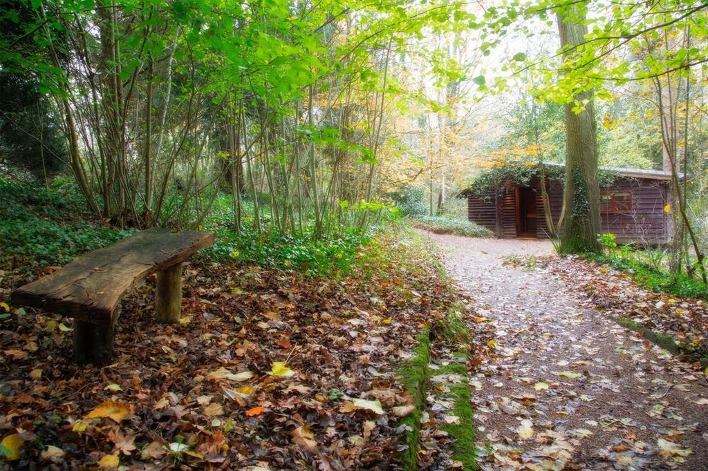 Pinetum Lodge Gloucester Quarto foto
